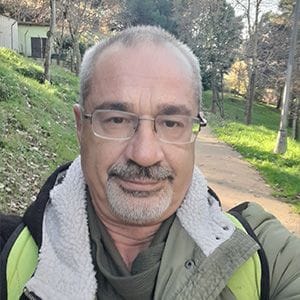 headshot of black guy in his thirties
